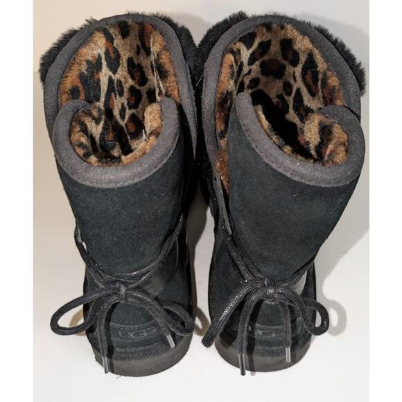 UGG Women's 10 Classic Leopard Lined Bow Black Suede Boots Animal Print 1105354 - Picture 8 of 14